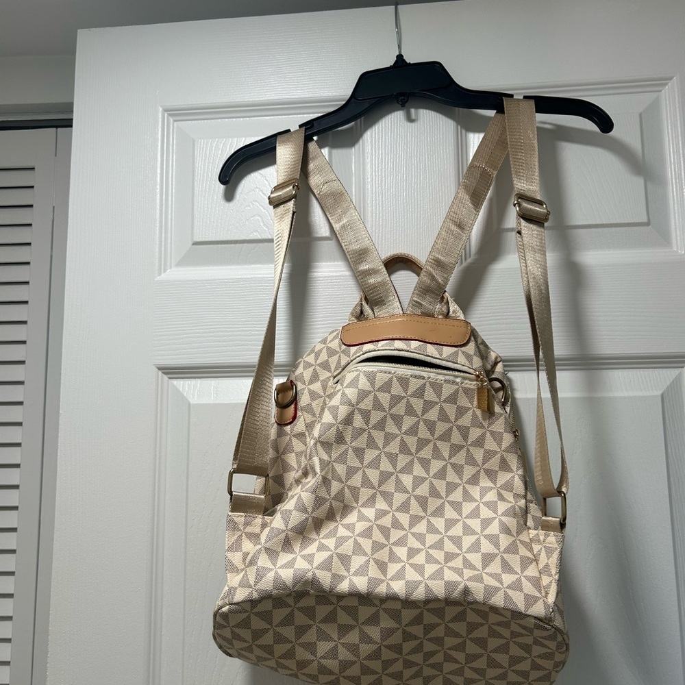 Geometric Patterned Cream Backpack - image 2